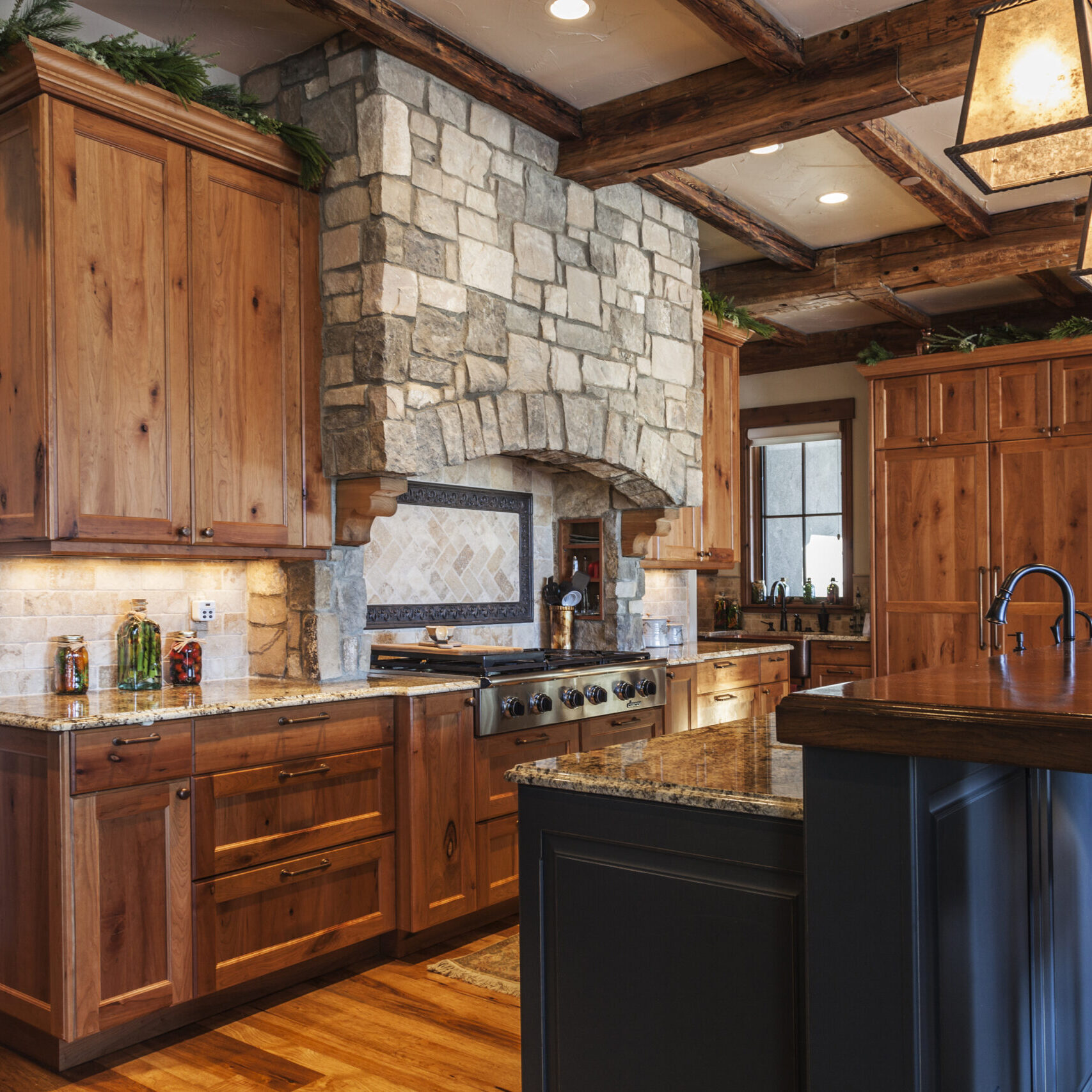 Image of the showroom kitchen